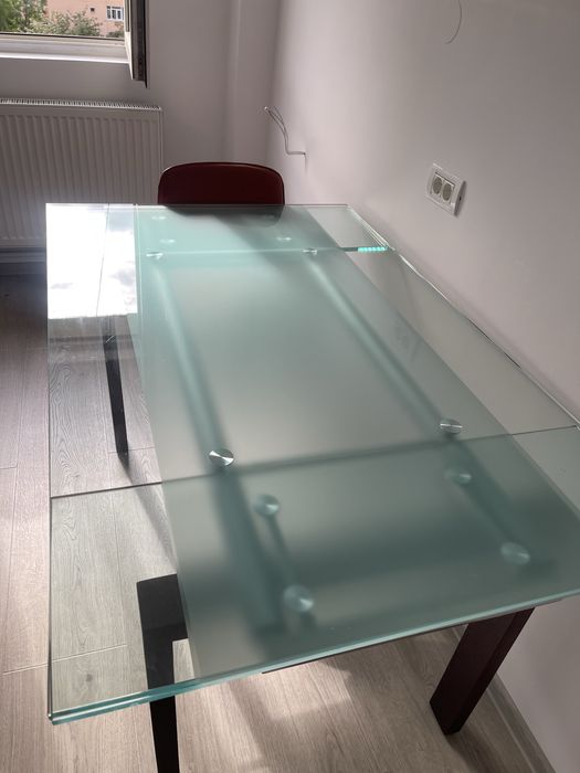 Masa de sticla extensibila Miobexpert