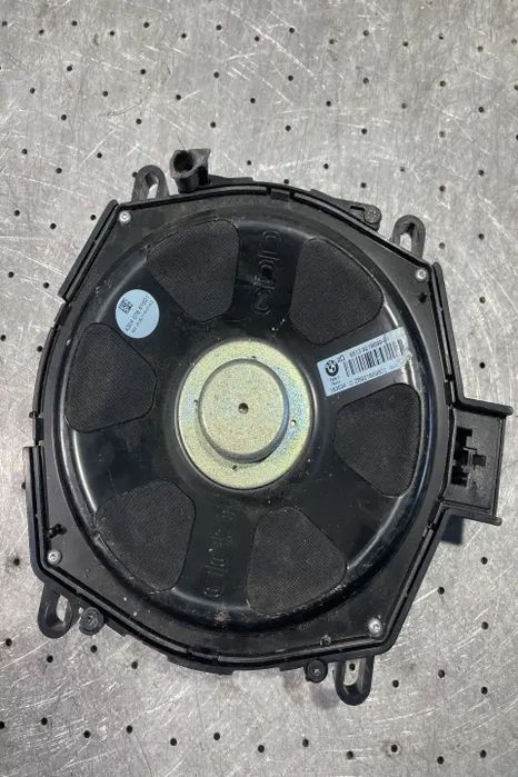 Subwoofer auto BMW X6 2010