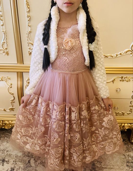 Toyga koylak qizlar uchun, juda chiroyli