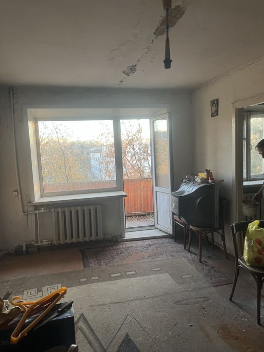 Прода мквартиру в болчьном доме без ремонта