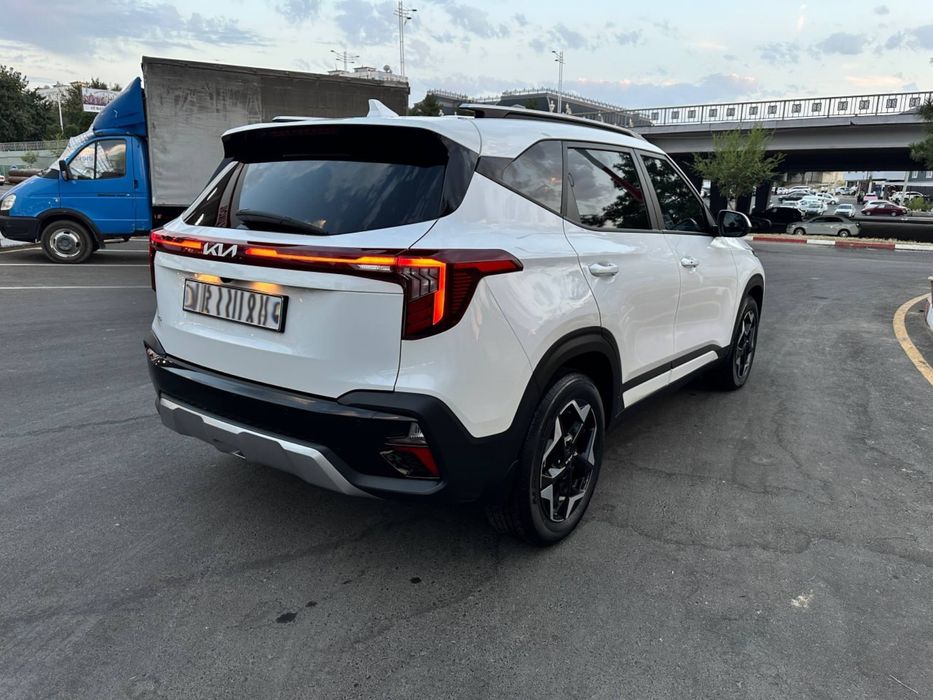 Продаю Kia Seltos 2023