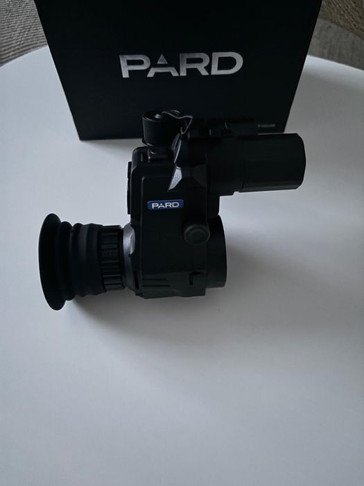 Dispozitiv clip on cu viziune nocturna Pard NV007SP LRF 940nm