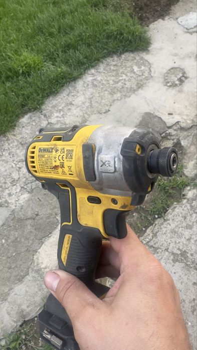 Dewalt dcf 887 de vanzare