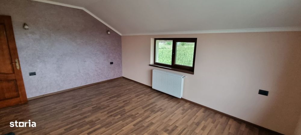 Vila cu etaj in zona fostelor sere Dobosari