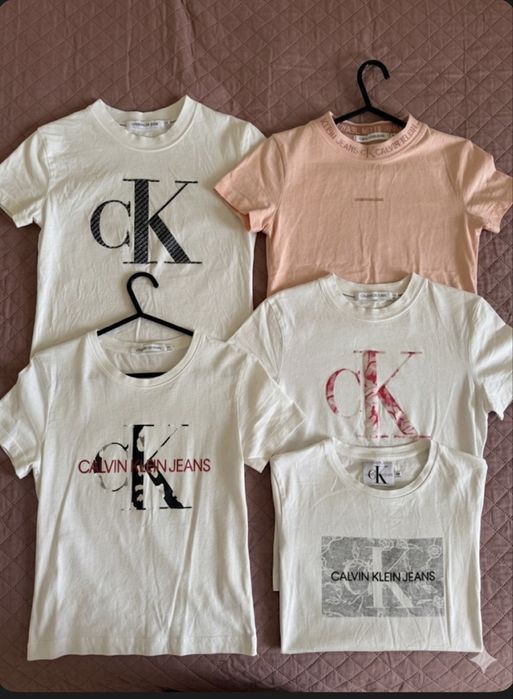 Оригинални тениски Calvin Klein Jeans – размер XS (различни модели)