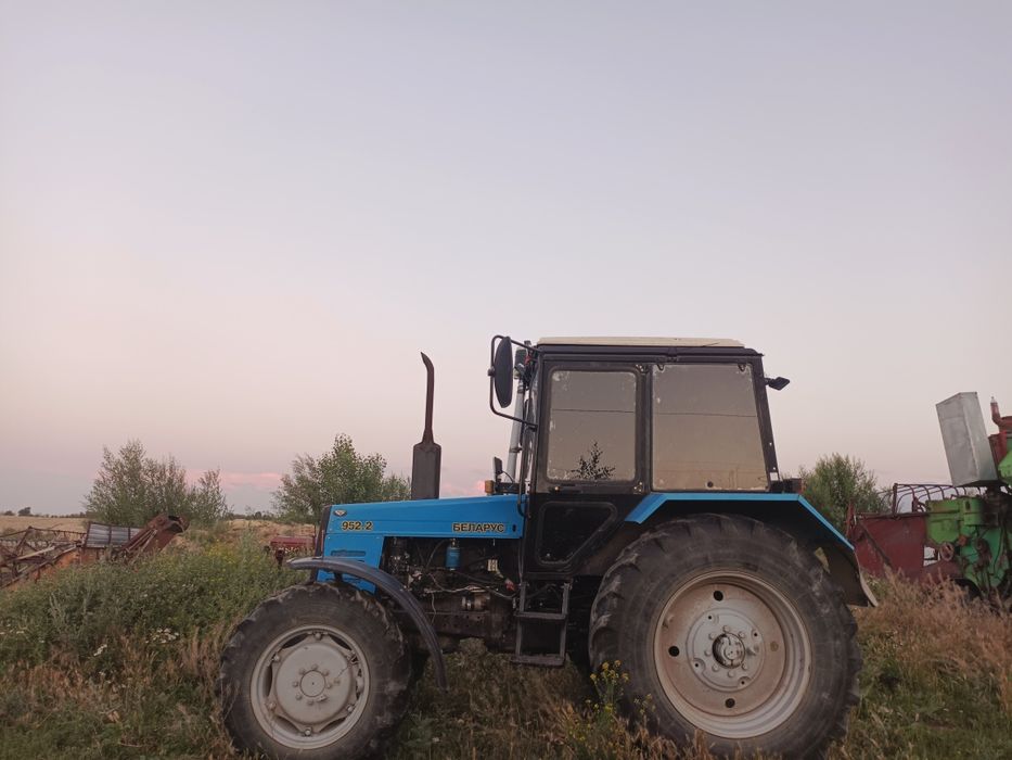 Трактор на продаже