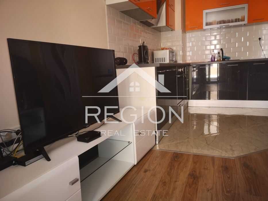 Дава се под наем Двустаен апартамент в Варна, Гранд Мол Варна - 52 кв.м за 382.5 € - Снимка #3