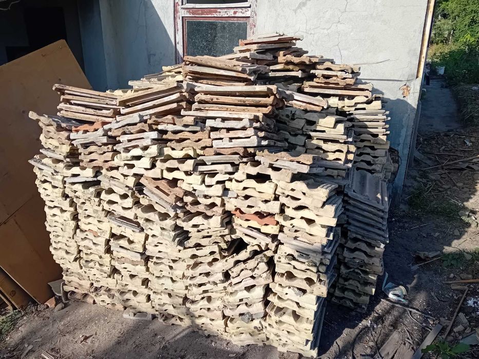 Продавам Стари Киремиди