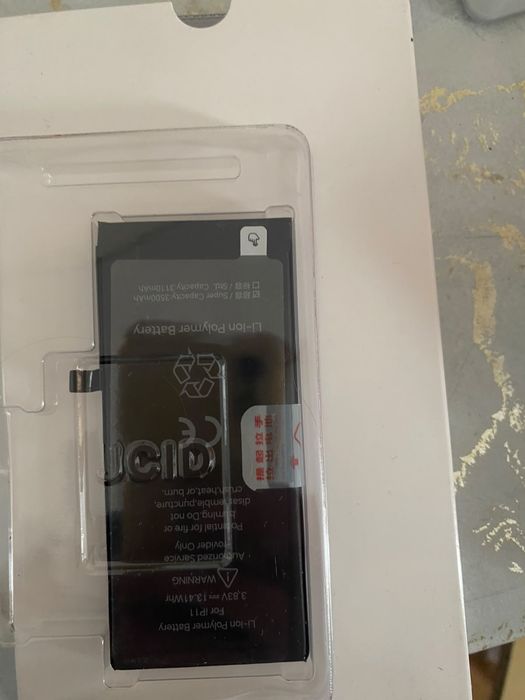 Продам дисплей на 11