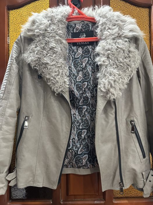 Кожаная стильная куртка