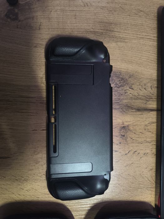 грипкейс и чехол для переноски nintendo switch
