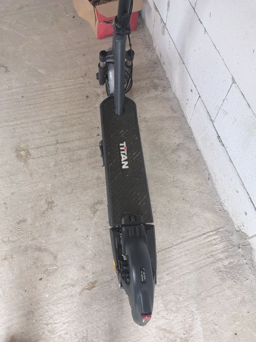 Vnd trotinete electrica Titan