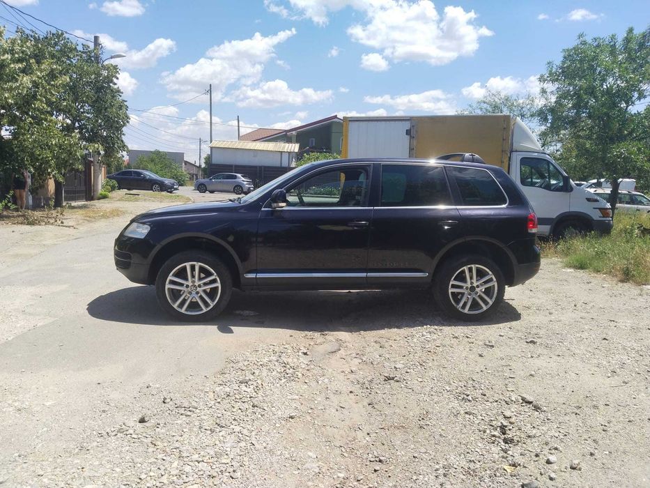 VOLKSWAGEN Touareg 0 — imagine 4