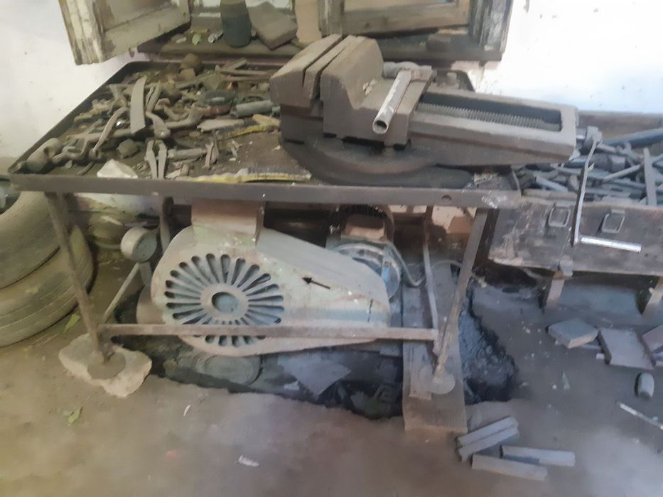 Гараж сатылады 108де