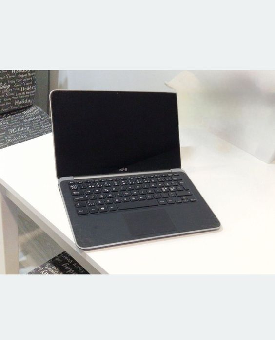 Laptop Dell xps- i5 perfect funcțional