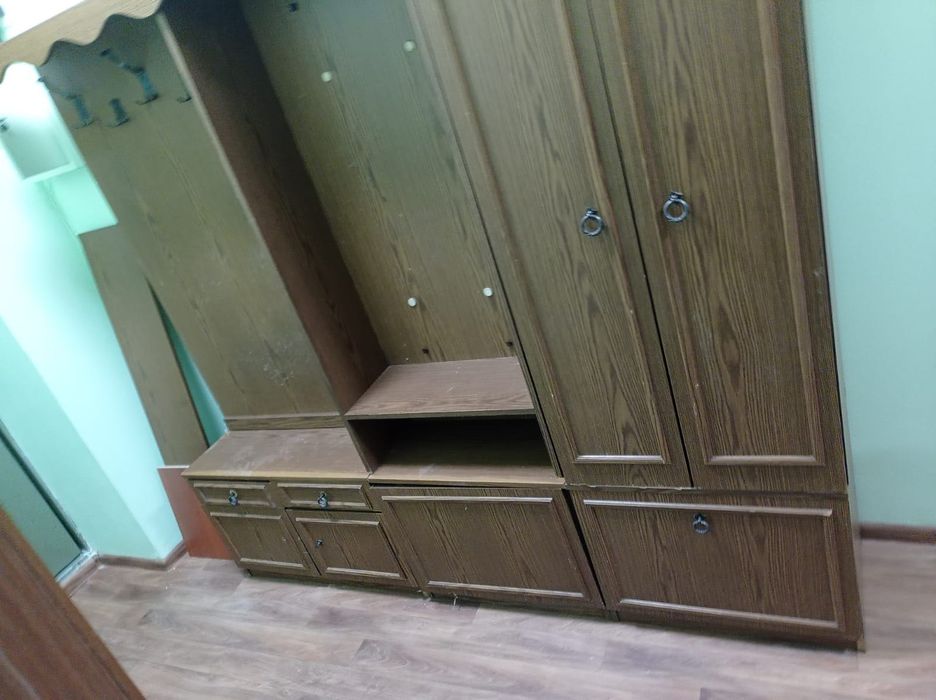 Прихожая б/у бесплатно
