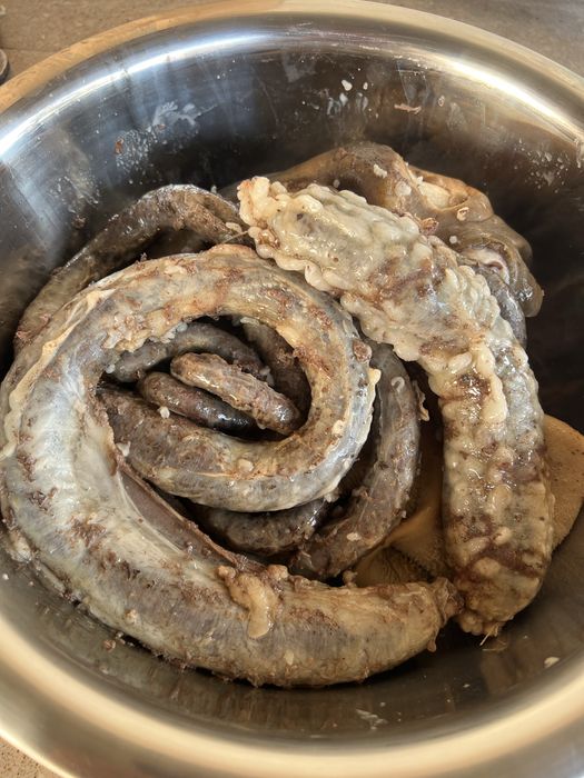 Жайдари қўчқорлар, қассоб хизмати