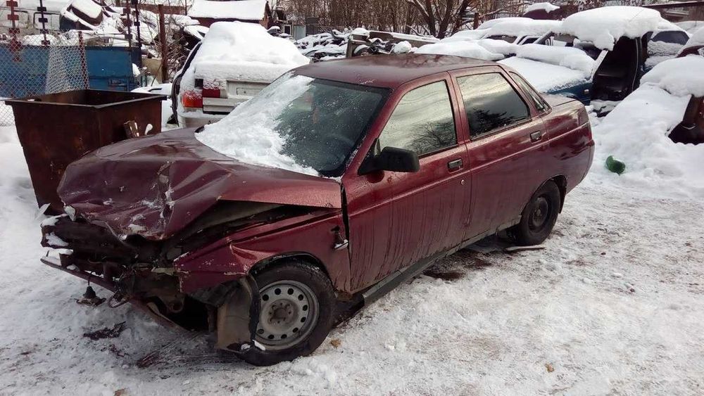 Запчасти на Лада Ваз б.у