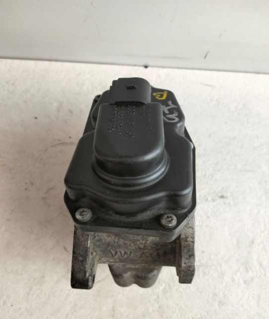 EGR 2.0 TDI  03G131501 Volkswagen VW Passat B6 seria