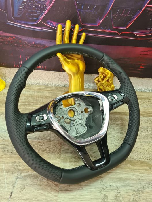 Volan Passat B8/ Golf 7 tapitat piele naturala
Volan Passat B8/Golf7 c