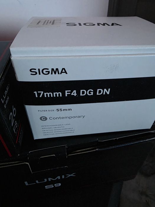 Panasonic Lumix S9 full frame + 26mm f/8 pancake