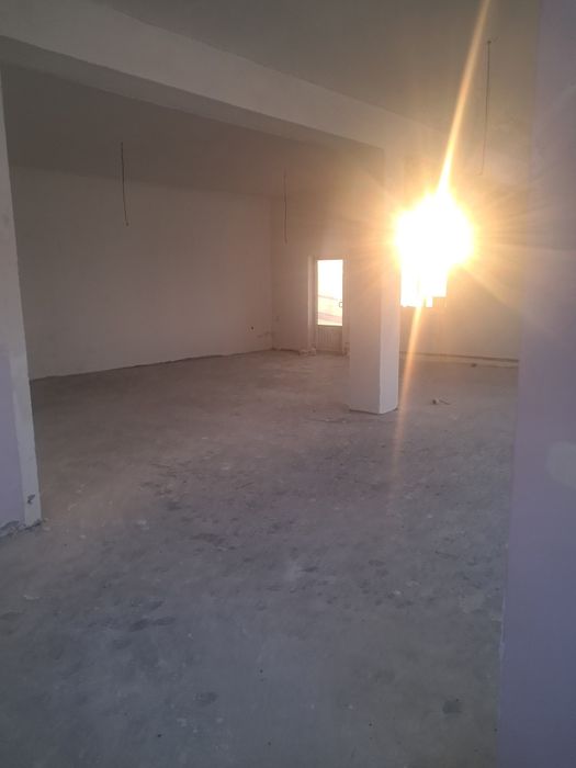 Noturar  bino  3 etaji arendaga beriladi !