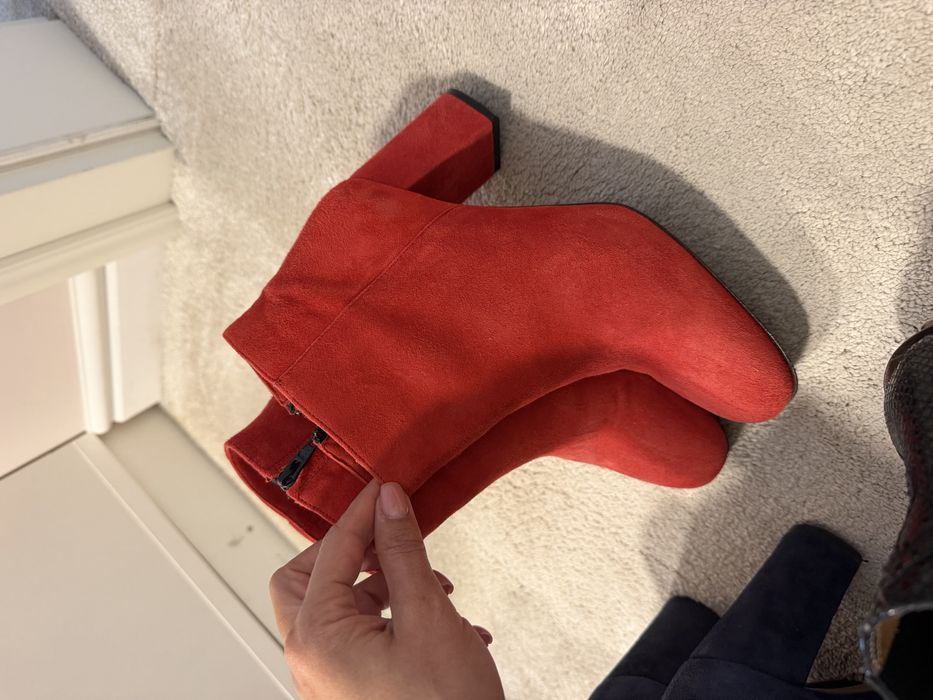 Разпродажба на ботуши Badura, Zara