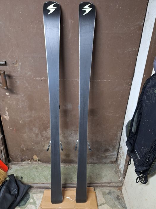Ски Blizard 166см карбон