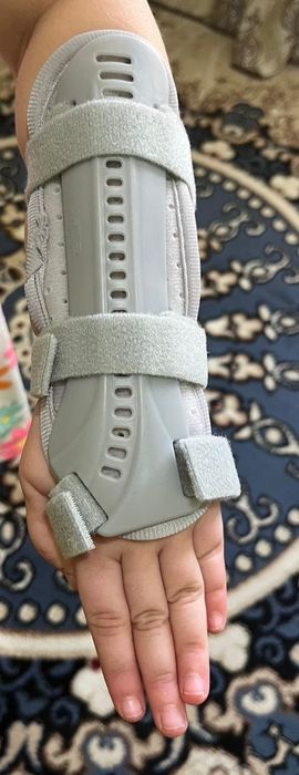 Ортез бандаж для запястья