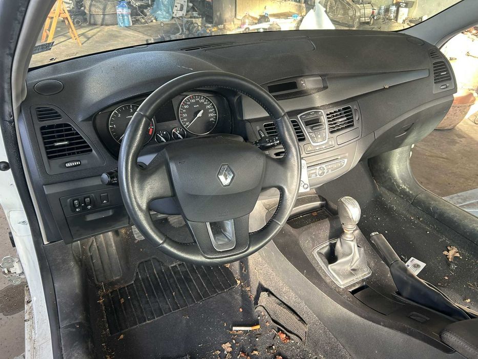 Renault Laguna 3 на части 1.5 дци 81кв 110кс.