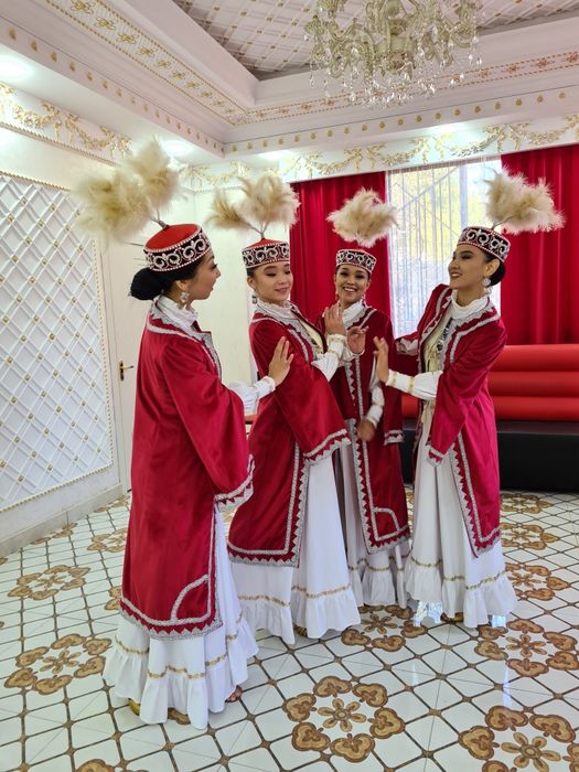 Костюмы для шоу балет