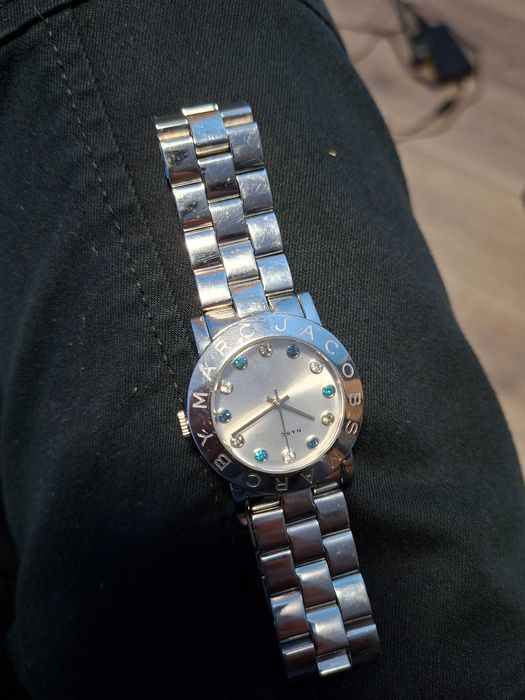 Часовник Marc Jacobs