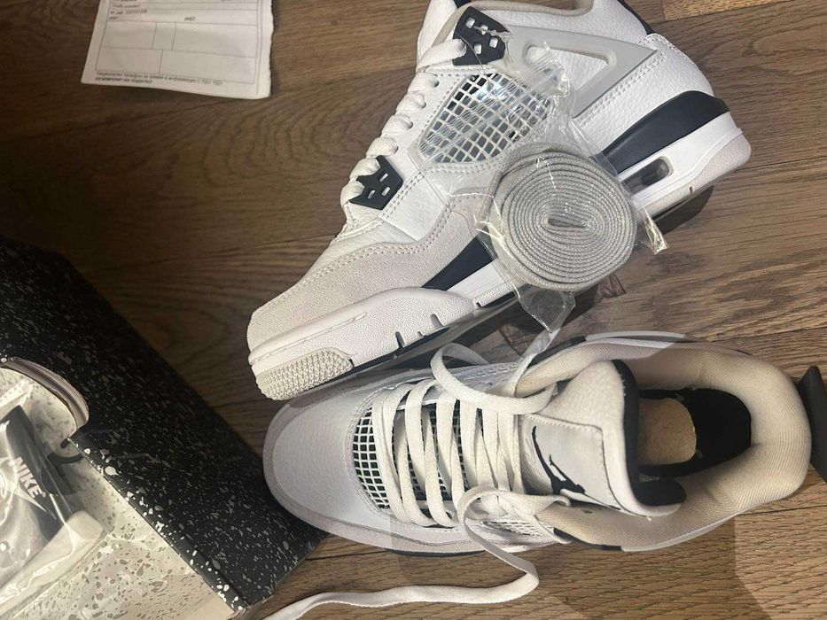 Маратонки Air Jordan чисто нови