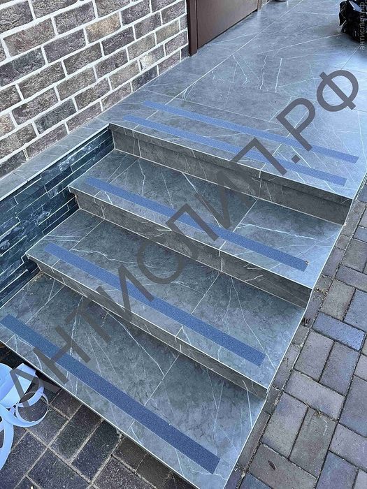 Противоскользящая лента