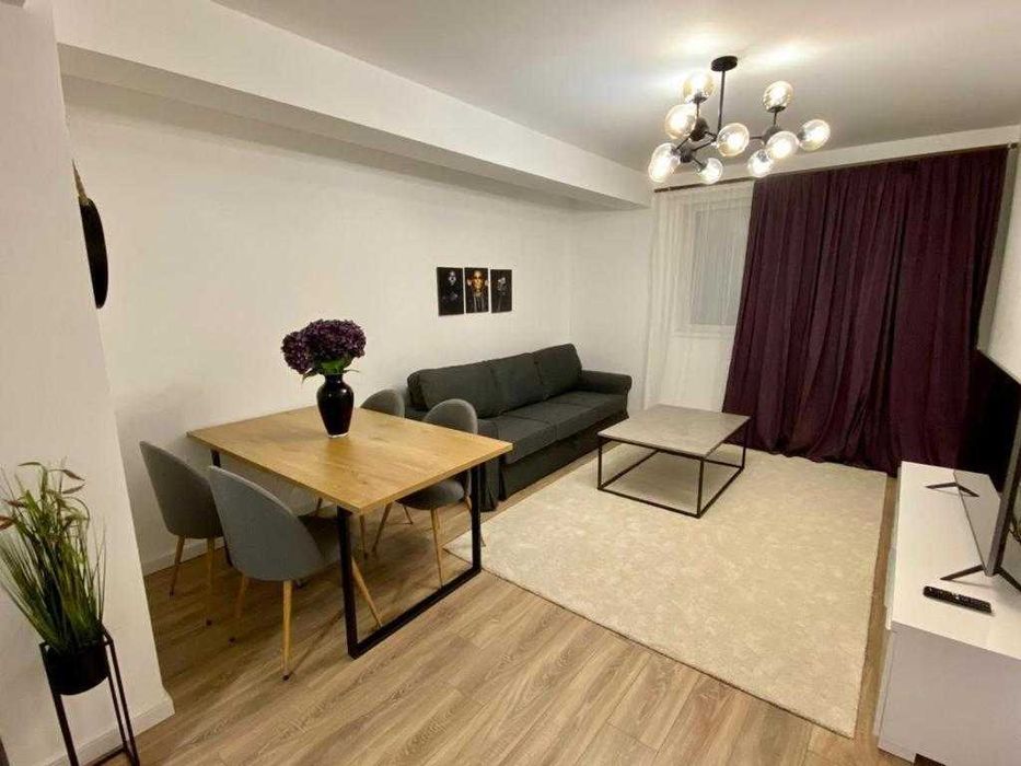 Inchiriez apartament mobilat in centrul blajului