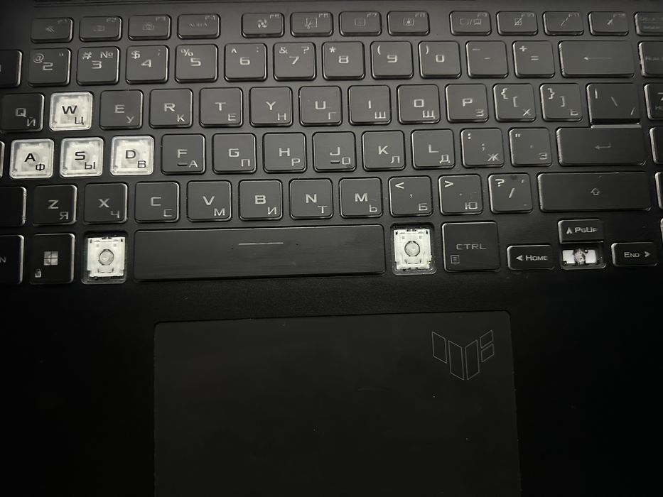 ASUS TUF F15 RTX 3050 .
