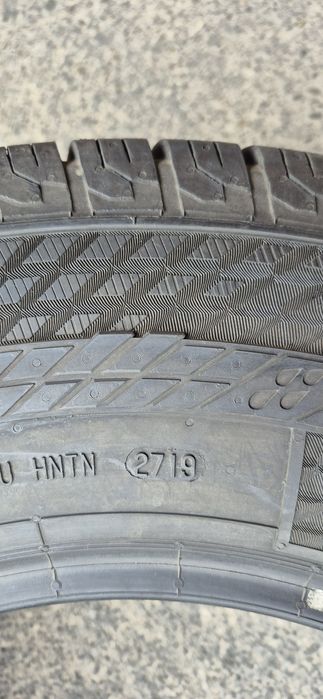 4 anvelope M+S noi Continental 225/75/16C;121/120 R.Pretul este pe bucata.