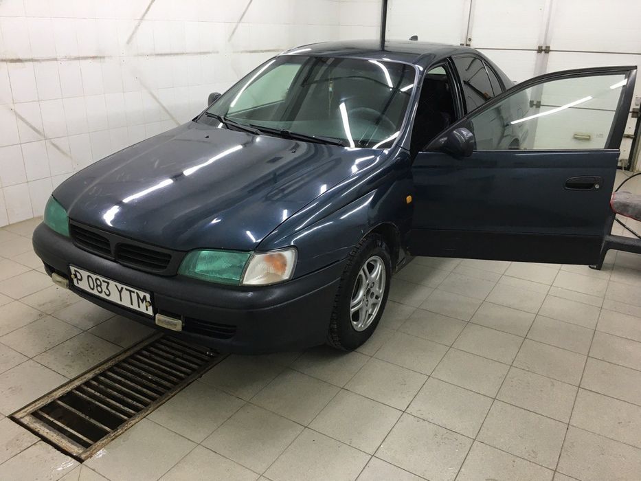 Toyota Carina E 1993