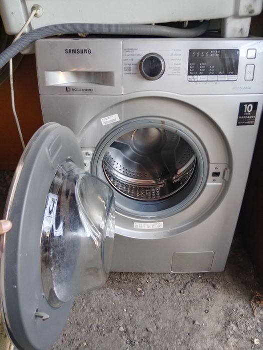 Samsung 6kg KIRMOSHINA sotiladi holati yaxshi xech qanaqa aybi yoʻq