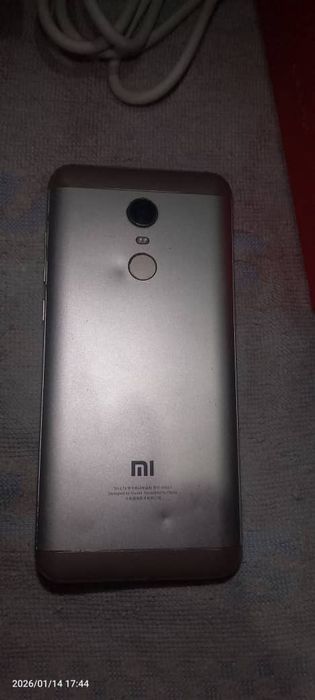 Redmi 5 plus  ( Redmi 5+)