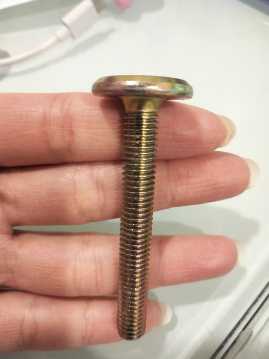 ВИНТЫ БОЛТЫ Жёлтый Цинк М8*60 Мебельные. Высокопрочные метизы