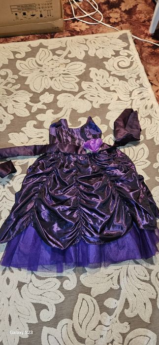 Шикарное платье.