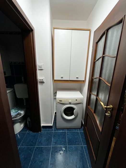 Inchiriez apartament 3 camere, cartierul Rogerius