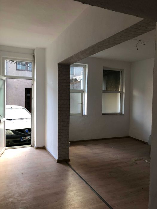 vanzare  spatiu comercial