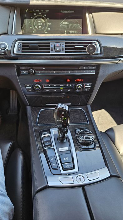BMW 730d,4 butoane