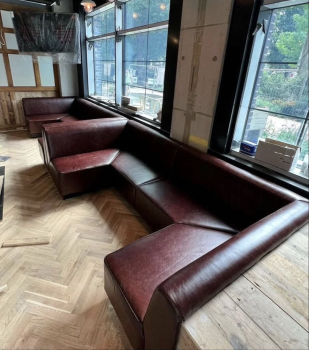 Диваны столы и стулья для кафе и ресторанов