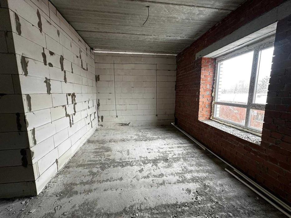 продам 4 ком квартиру