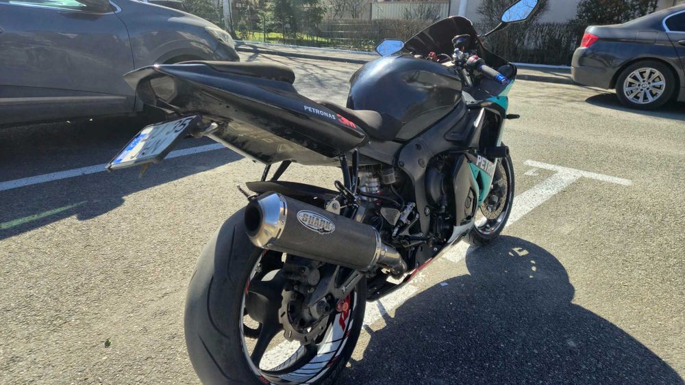 Yamaha YZF R6 RJ09 2004