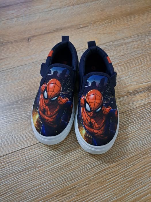 Teniși spiderman nr 29