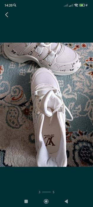 Продаются кросовки